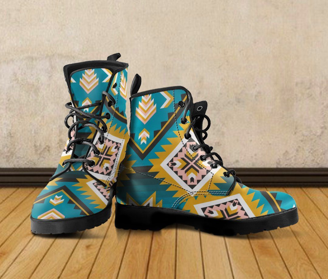 Native American Leather Boots Design NT009