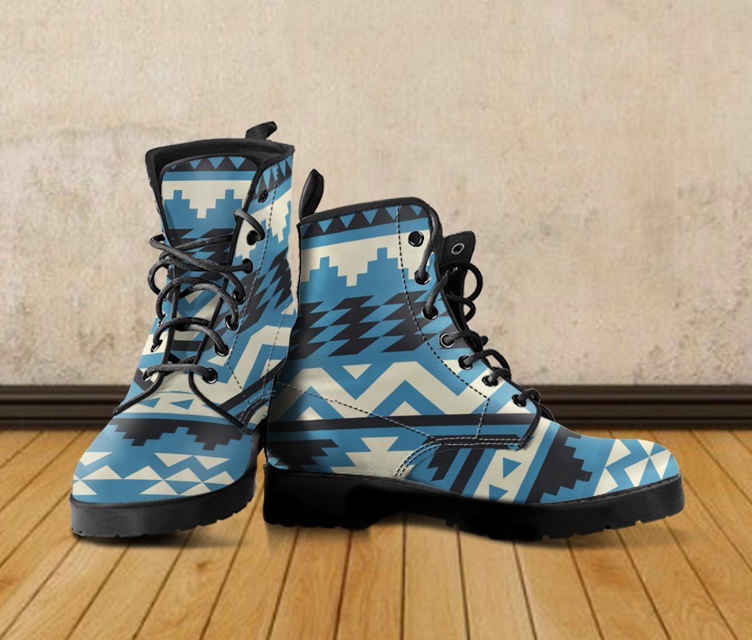 Native American Pattern Leather Boots