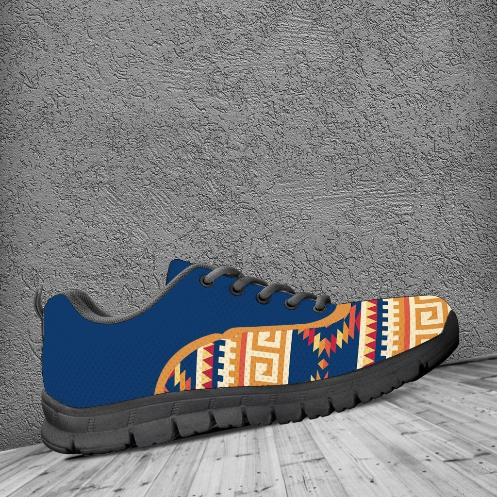 Native American Pattern Women's Sneaker Design NT101