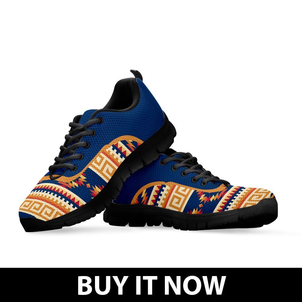 Native American Pattern Men's Sneaker Design NT102