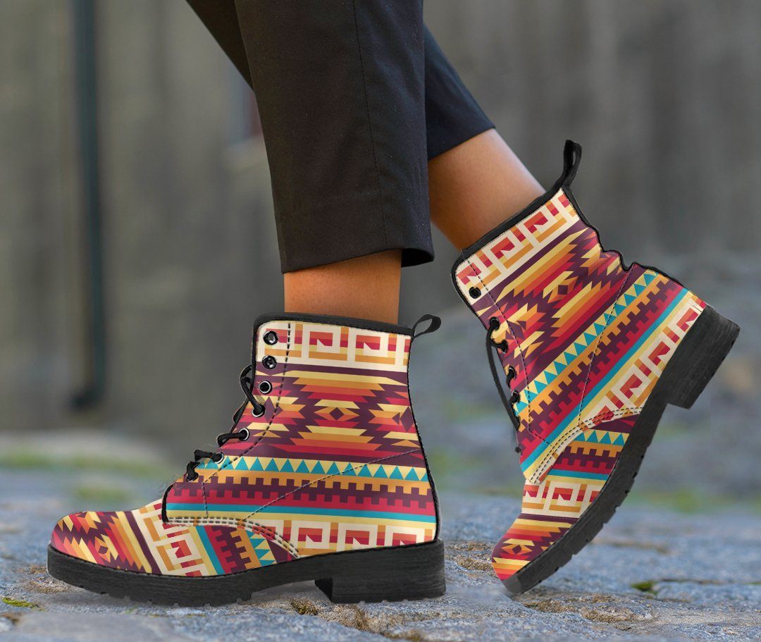 Native American Leather Boots NT005